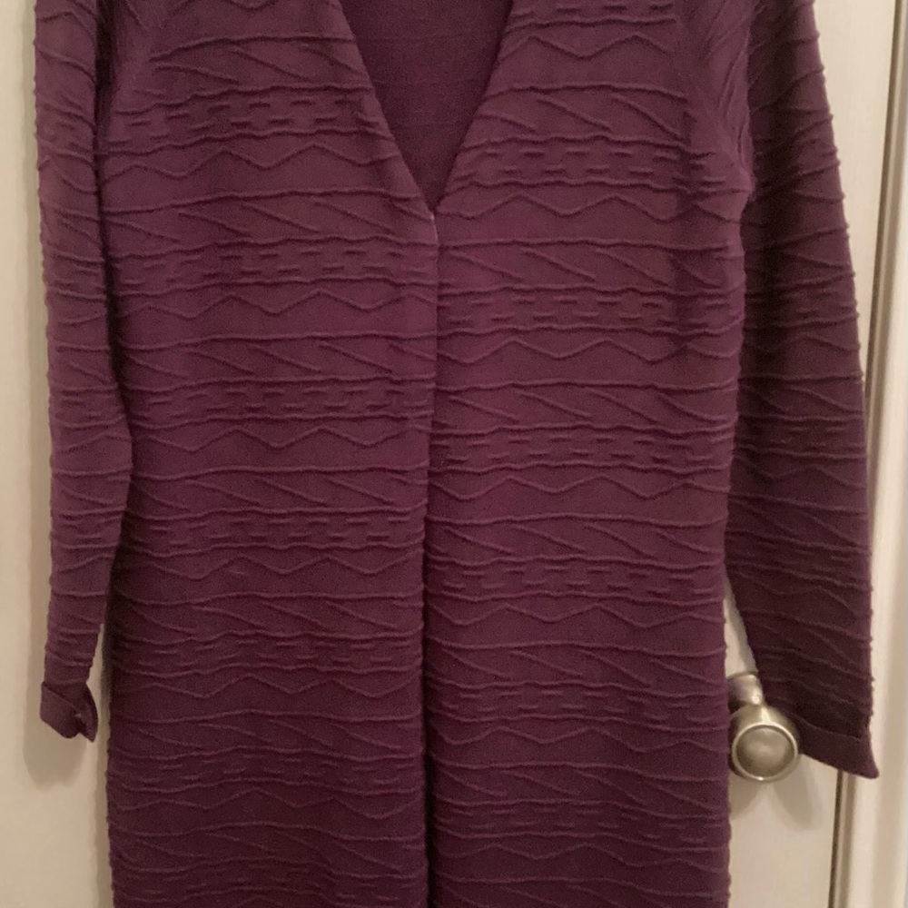 Elegant Textured Long  Women's Cardigan